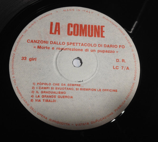 Collettivo Teatrale La Comune – Canzoni Dallo Spettacolo Di Dario Fo / Canzoni Sui Momenti Di Lotta (LP, Italy - 1971)