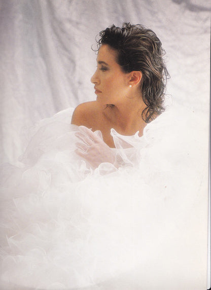 Grazia Di Michele – L'Amore È Un Pericolo (LP, Album, Italy - 1988)