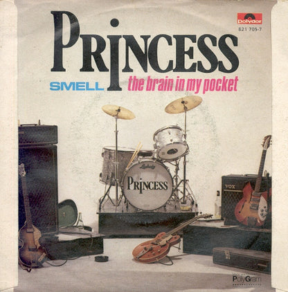 Princess (39) – Smell / The Brain In My Pocket (7", Italy - 1984)