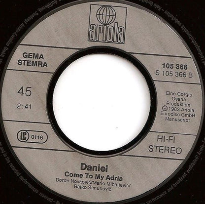 Daniel (8) – Julie (7", Europe - 1983)