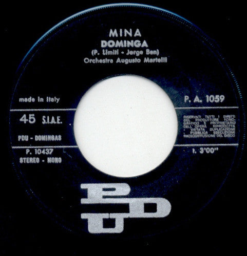 Mina (3) – Una Donna, Una Storia / Dominga (7", Italy - 1971)